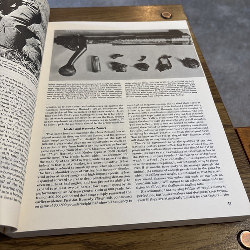 Gun Digest Treasury 1972 Deluxe 4th Edition John T. Amber - Picture 4 of 6