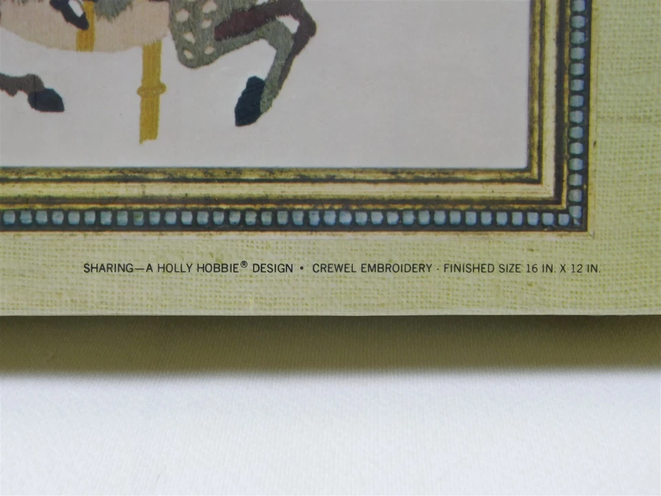 Kit de costura creativa vintage Holly Hobbie bordado crewel 1973 kit sellado Foto 3 de 4