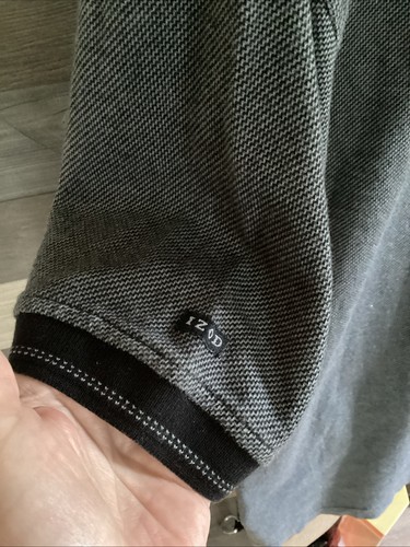 HERREN IZOD POLOSHIRT GRAU & SCHWARZ GRÖSSE MED 100 % BAUMWOLLE GEBRAUCHT - Bild 9 von 10