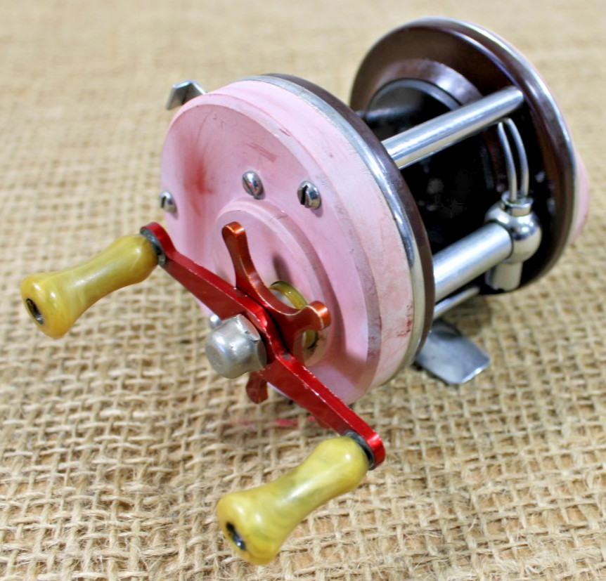 Abu Garcia Ambassadeur 4000 Baitcasting Fishing Reel Level W