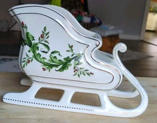 Vintage Holiday Santa Sleigh Gorgeous FTD Floral Porcelain Planter Candy Dish