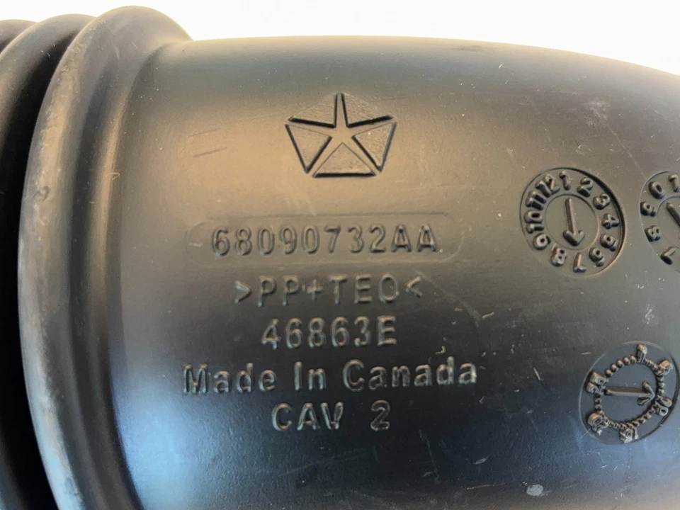 Conducto de admisión de aire limpio y sensor 2013-18 Ram 1500 2500 3500 5,7 L Hemi 68090732AA Foto 3 de 4