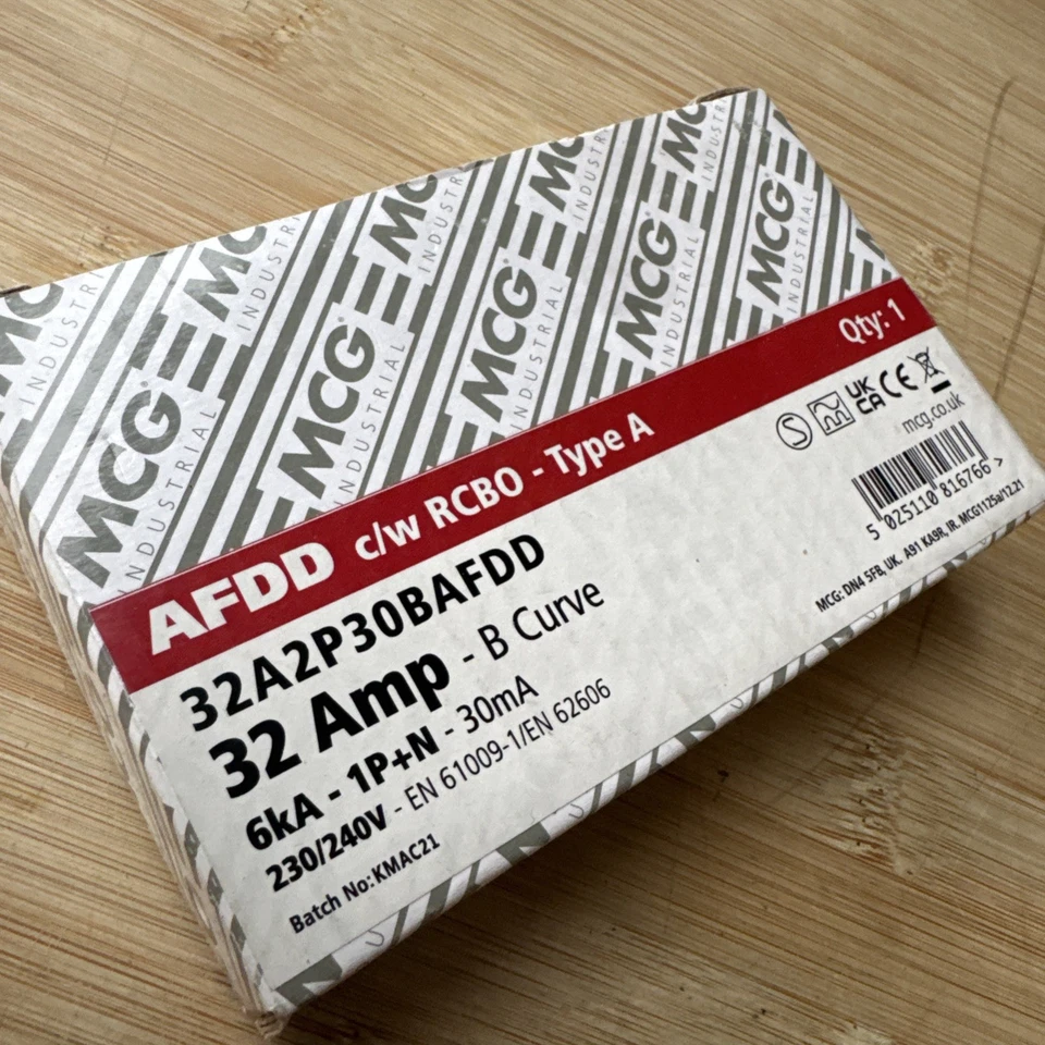 MCG 16A 1P+N 1 module B Curve 6kA 30mA AFDD (Come with RCBO Type A) - Image 3 of 3