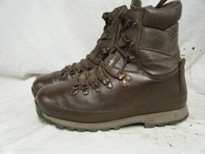 Genuine British Army Military Altberg Defender MTP Combat Boots Size 8 M 42 YU