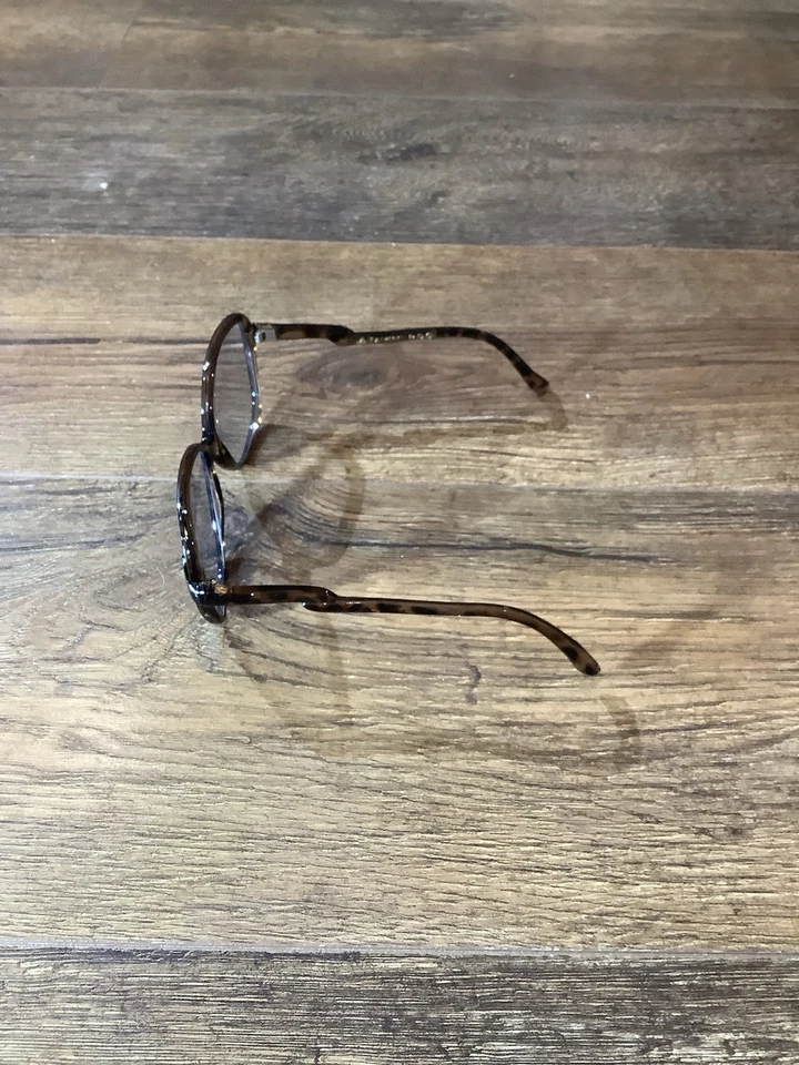 Gafas de sol vintage de gran tamaño tortuga Taiwán ROC lentes de tinte para mujer Foto 3 de 3