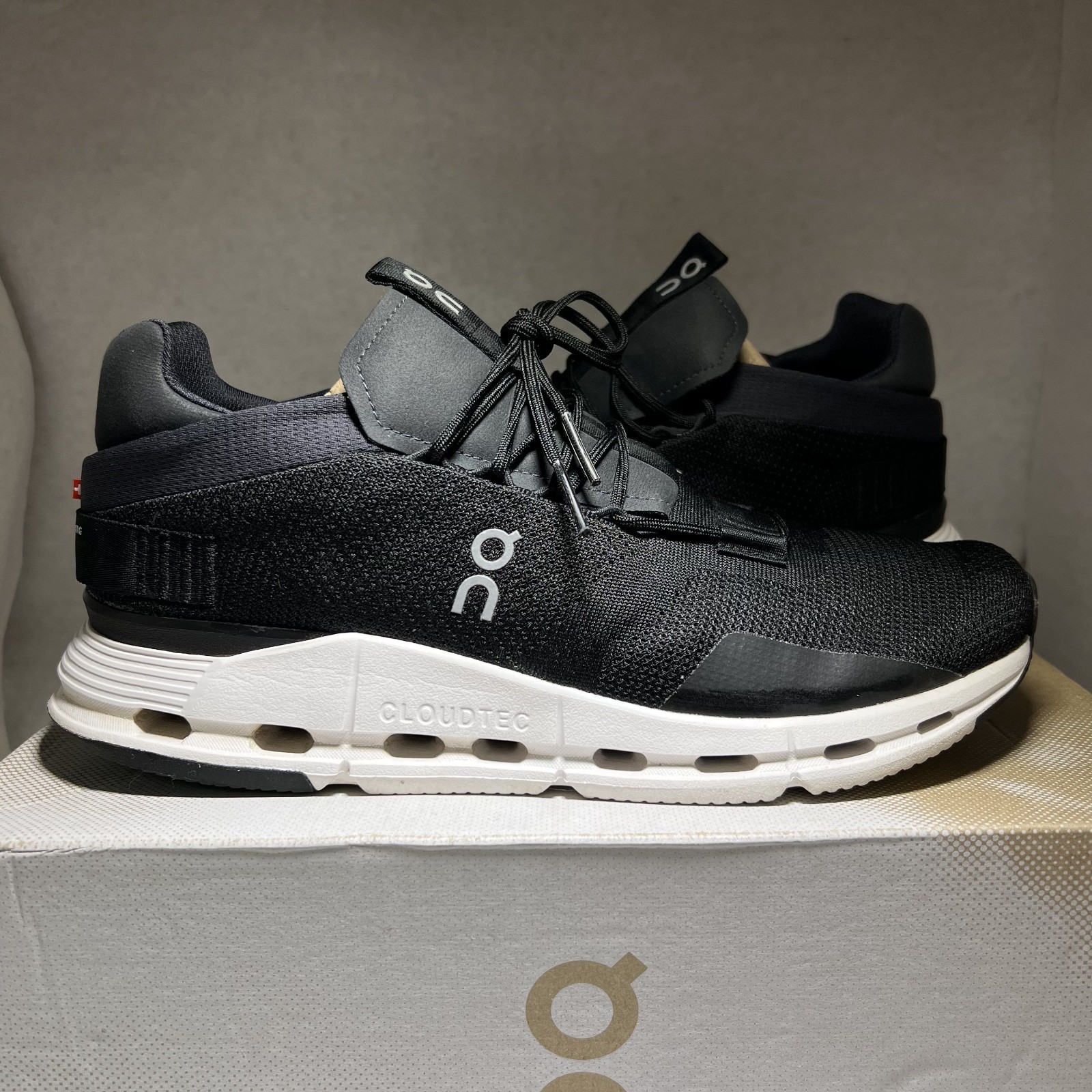 Pre-Owned On Running Cloudnova 'Phantom White' Me… - image 2