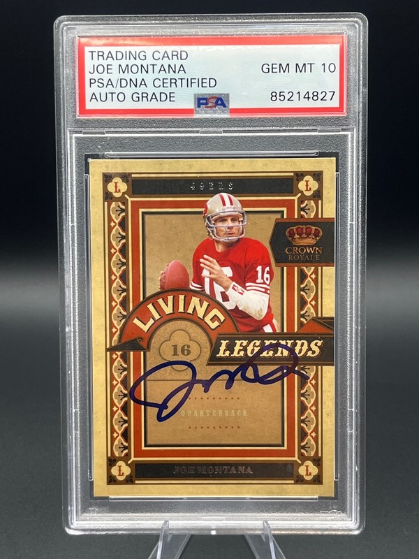 2010 Panini Crown Royale #17 Joe Montana PSA/DNA Certified Auto 10