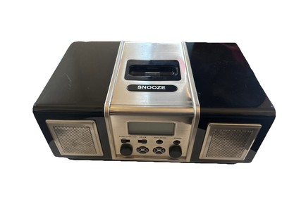 Pottery Barn AM/FM Radio mp3 player Alarm Clock