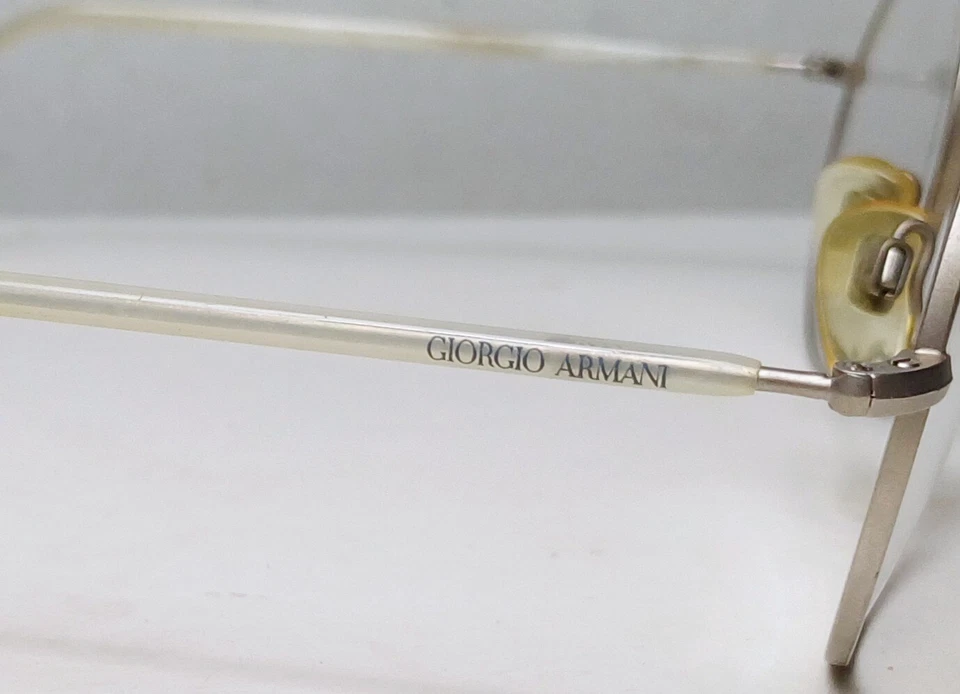 Gafas redondas GIORGIO ARMANI años 90 mod. Gafas de moda 707 Frame Italia  Foto 4 de 4