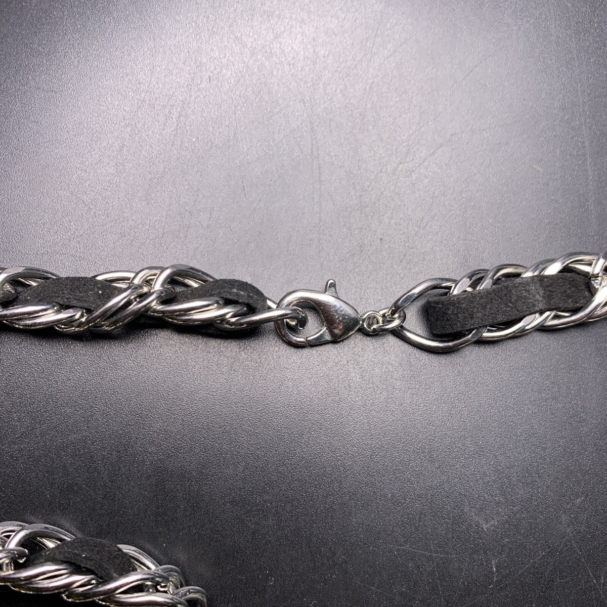 Woven Silver Tone Belt 41 Inch Faux Suede Black Link Chain  display picture 2