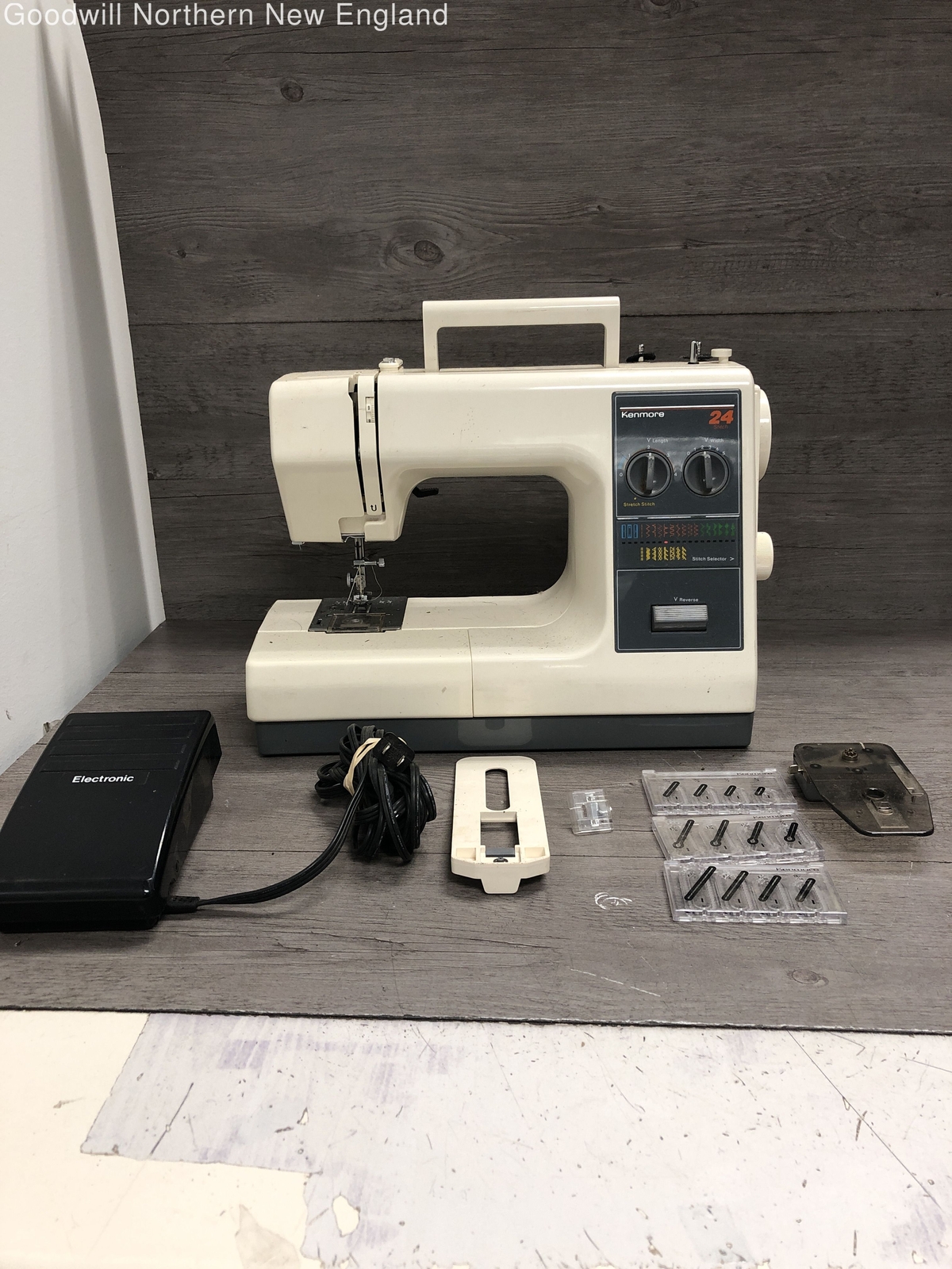 Vintage Kenmore 3851764180 24 Stitch Sewing Machine Bundle White eBay