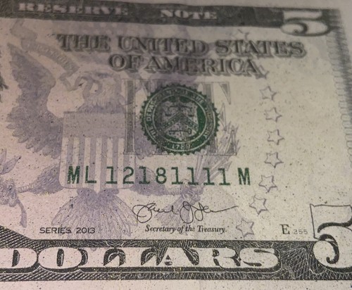 Rare 5 Dollar Bill - Picture 2 of 3