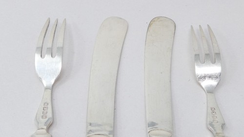 Green Handled Butter Spreaders And Dessert Forks Silver Plated Set - Picture 7 of 8