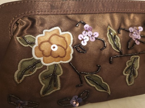 Clutch Purse/Makeup Bag Brown With Embroidered Floral Design - New - Imagen 2 de 8