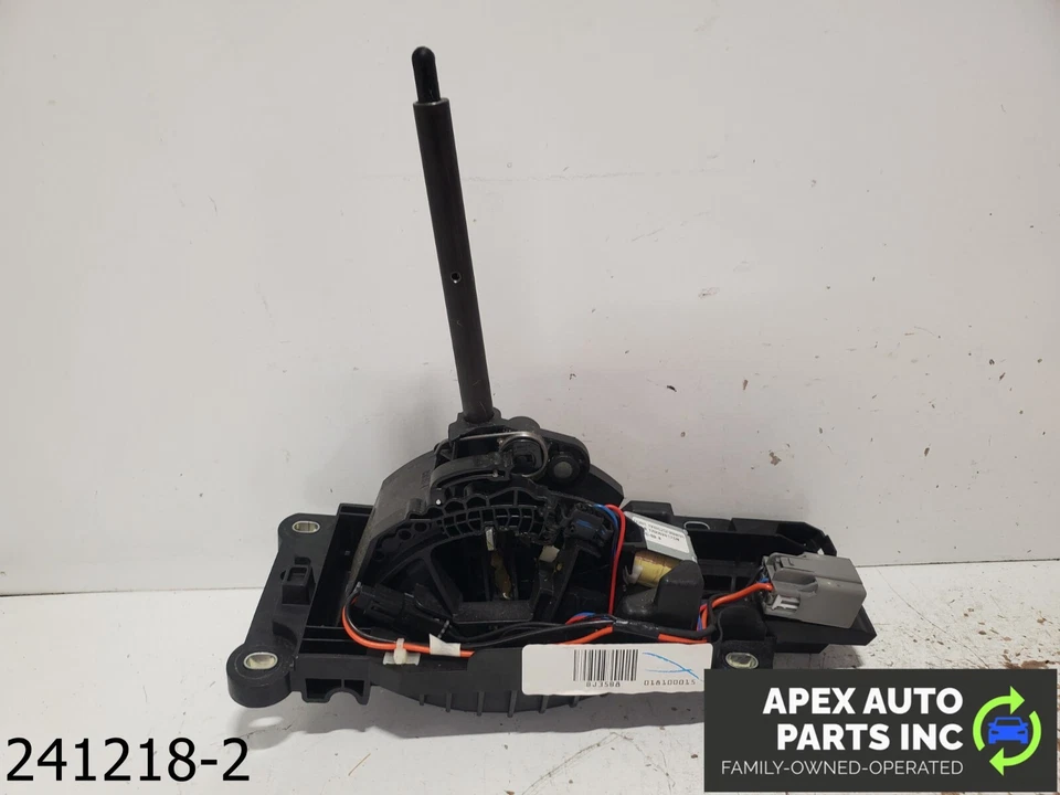 OEM 2009-2012 Lincoln MKT 3.5L AUTOMATIC TRANSMISSION SHIFTER W/ KNOB - Image 4 of 4