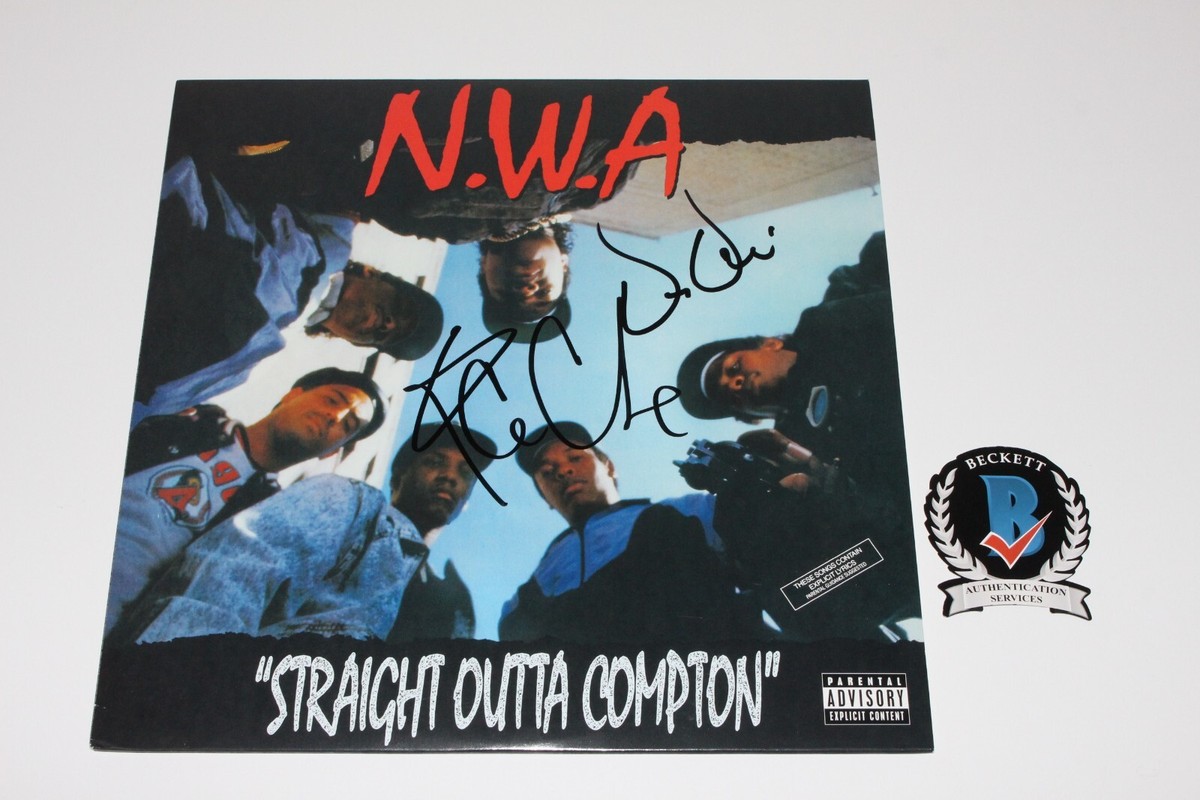 DR DRE ICE CUBE SIGNED N.W.A 'STRAIGHT OUTTA COMPTON' ALBUM VINYL