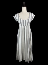 Jacquie The Label Size M Smocked Dress Striped Scoop Neck