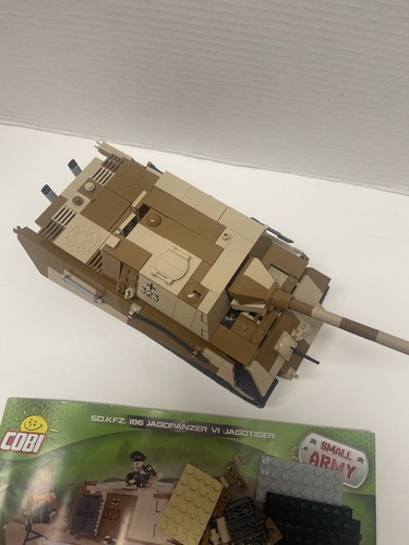 COBI Jagdpanzer VI Jagdtiger 2484 ¡muy raro! camuflaje marrón-arena 95% completo!!! - Imagen 17 de 18