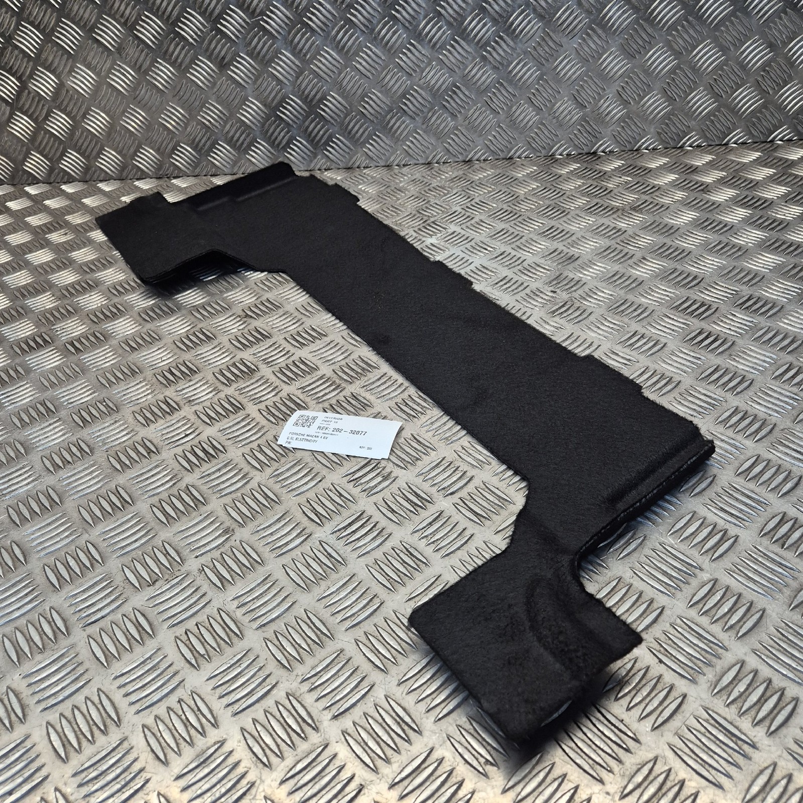 Porsche Macan 4 Ev 2024-2026 Interior Part 16 95c863462a