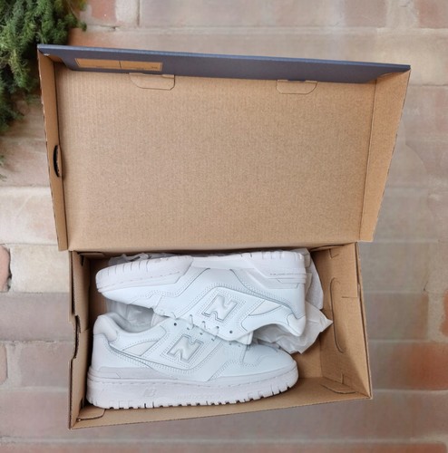 New Balance 550 Trainers Womens UK 5.5 EU 38.5 Triple White GSB550WW New✅️ - Picture 11 of 13