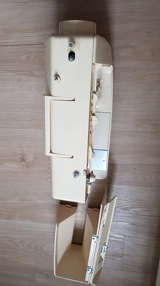 Singer Koffer-Nähmaschine Starlet 354 ohne Fussanlasser. nur kleine Stichlänge - Bild 4 von 4