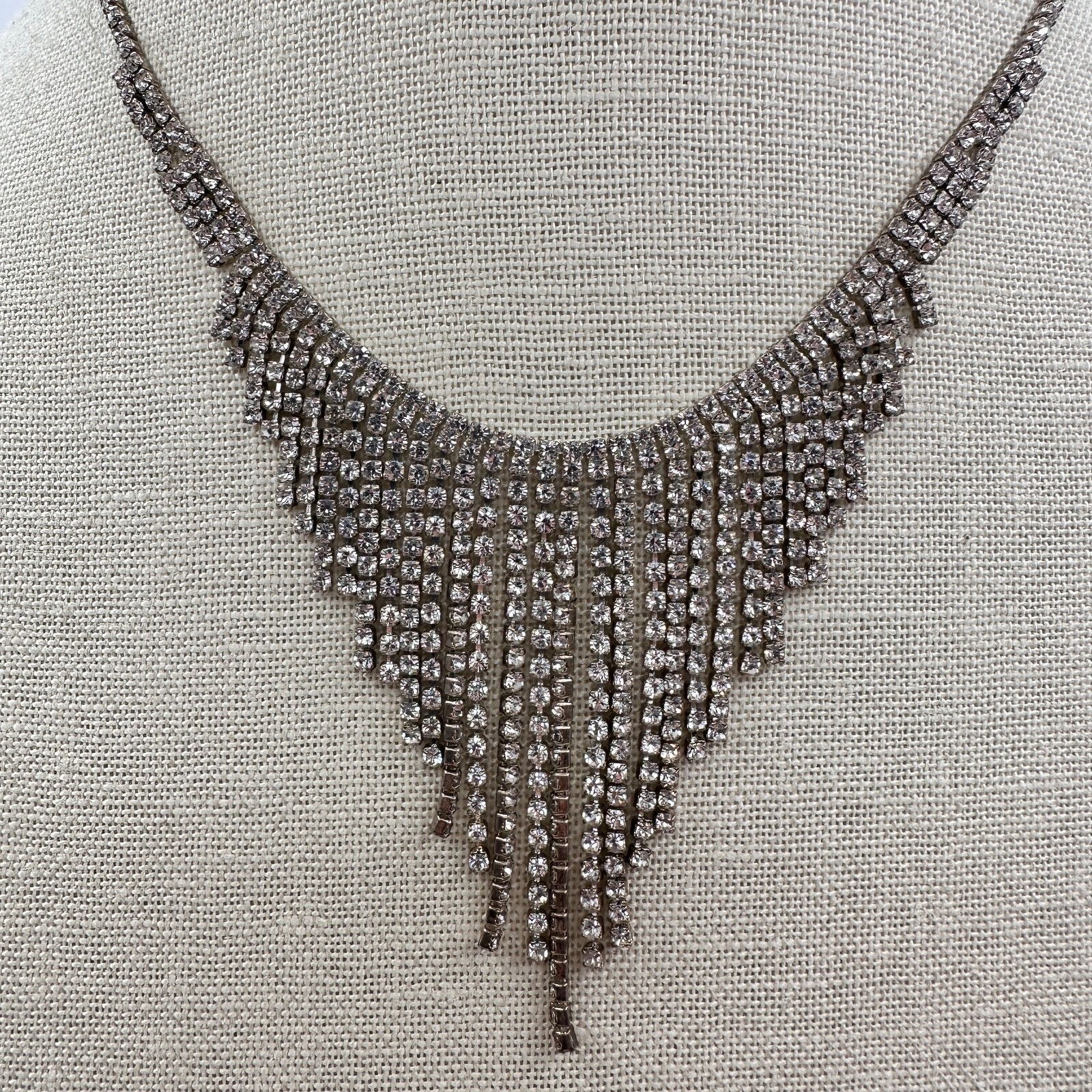 Vintage Y2K Silver Tone Rhinestone Fringe Bib Necklace Statement Women's Jewelry