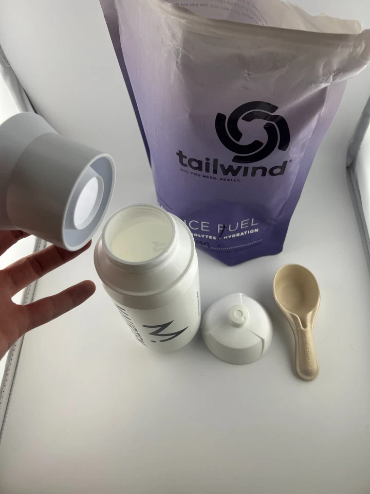 Embudo de botella de hidratación V2 - Para ciclistas, corredores, triatletas, entusiastas del gimnasio Foto 2 de 4