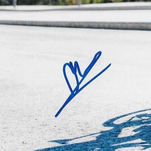 Autographed Cycling Biniam Girmay Intermarche Wanty 8x10 Photo #4 Original - Picture 2 of 2