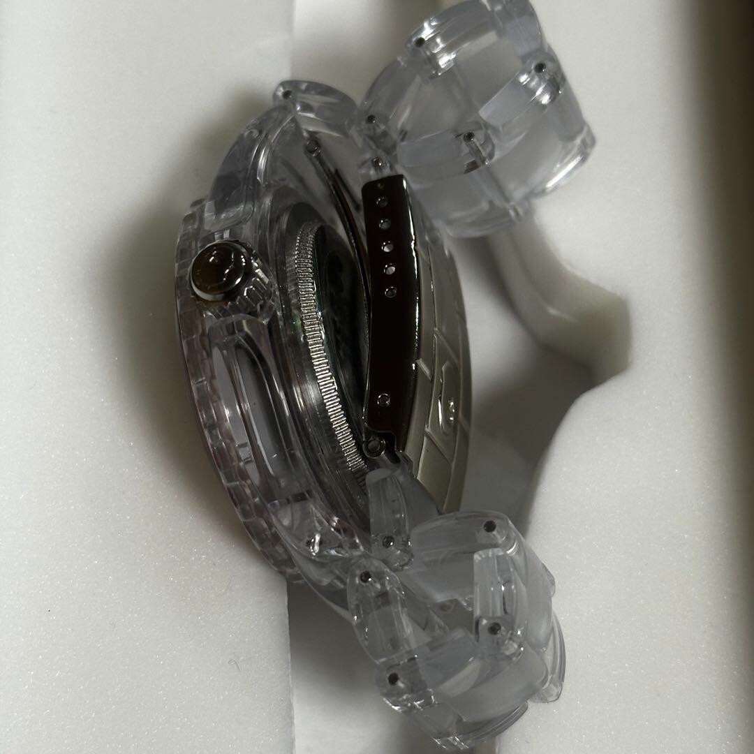 A BATHING APE x SANRIO Hello kitty Baby Milo Bapex Watch A BATHING APE x SANRIO Hello kitty Baby Milo Bapex Watch