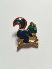 Emerald Squirrel Pin/Brooch