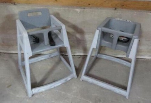LOT 2 Plastic Restaurant High Chairs LPUO csl gaychrome kidsitter koala kare 