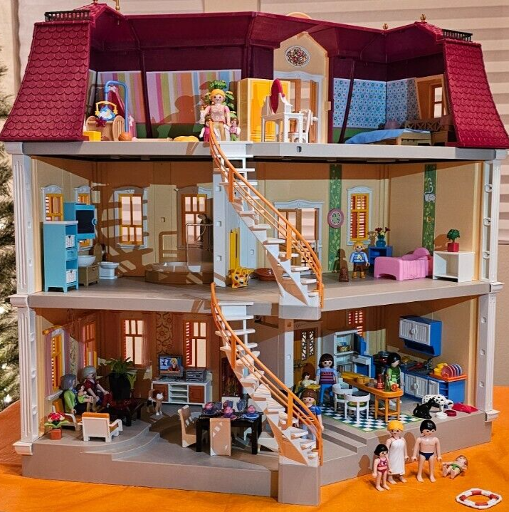 Retired PLAYMOBIL 5302 Large Grand Mansion Chateau