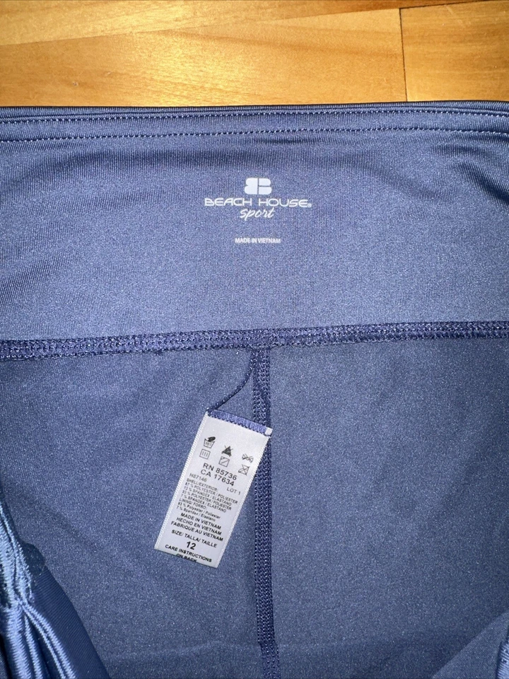 Beach House Shorts Womens 12 Swim Gray Lightweight Trunks Surfer UPF Pro Zip - Image 2 of 4