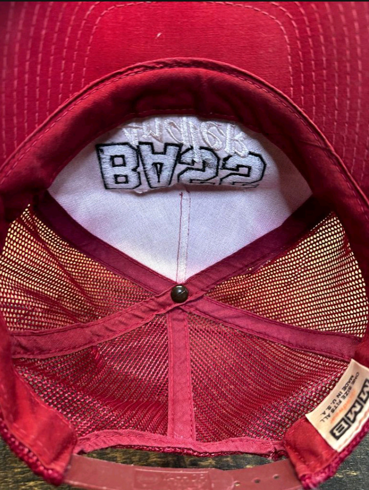 Vintage MMB Hats Bass Angler Snapback Hat Mesh Back Maroon Fishing Bassmaster