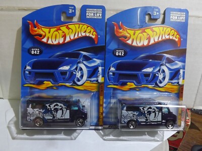 2 Variations 2001 Hotwheels Ambulance Fossil Fuel Series 2/4 Different Wheels