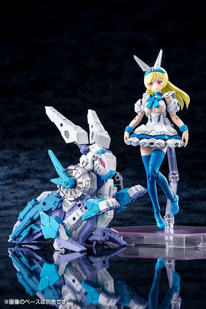 Kotobukiya Megami Device #18 Chaos and Pretty Alice Model Kit