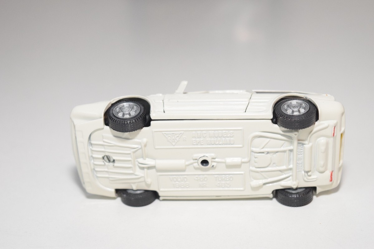 Miniature voiture auto 1:43 Volvo 480 Turbo Cabriolet diecast Modélisme