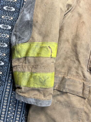 Vtg Globe Firefighters Suits Ladder Jacket Size 46 Made with Kevlar Ripstop - Picture 2 of 8