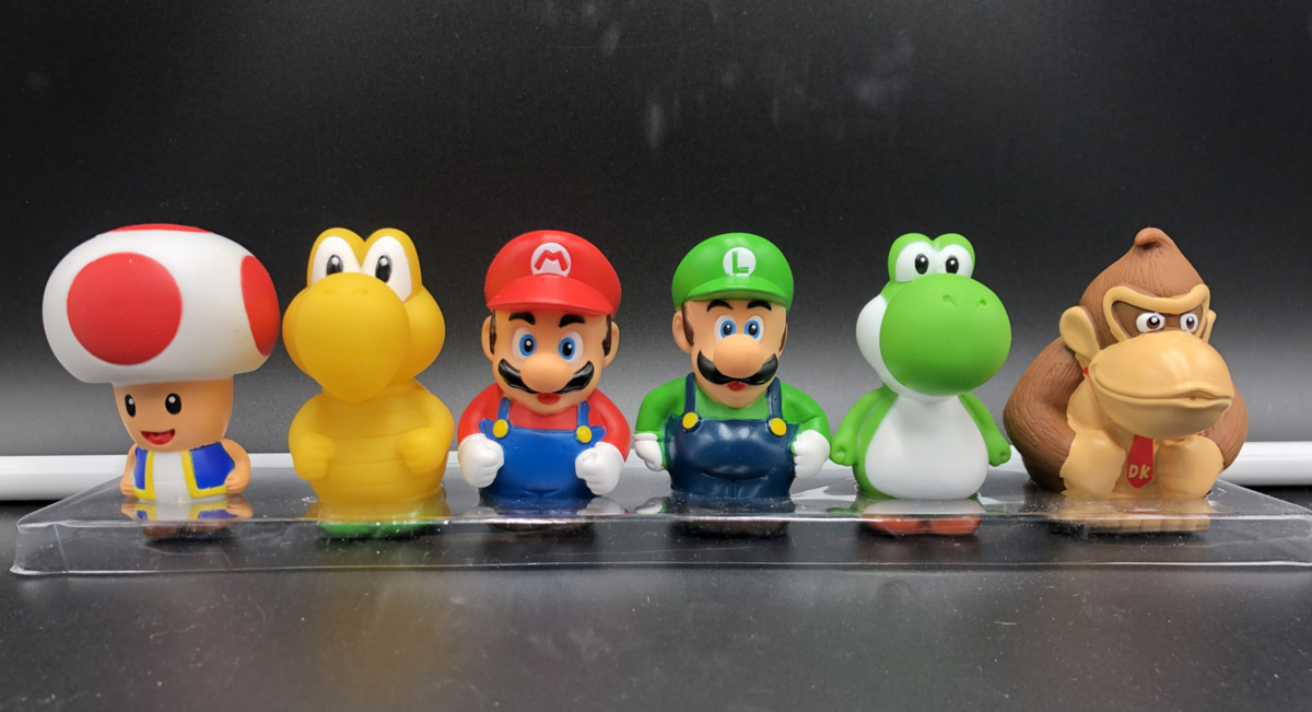 Super Mario Bros Mini Action Figures, Luigi, Yoshi, Sapo Bowser