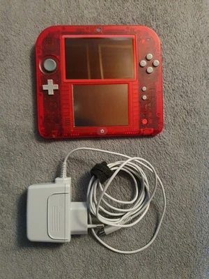 Nintendo 2DS (plays 3DS games) - Pokémon Omega Rubin Edition - Crystal Red - Bild 1 von 4