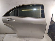 Porte arrière et accessoires Peugeot 204