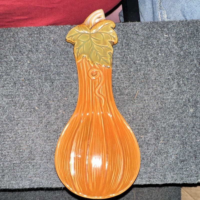 Ceramic Pumpkin Shaped Spoon Rest Orange Green Leaf Design Traditional