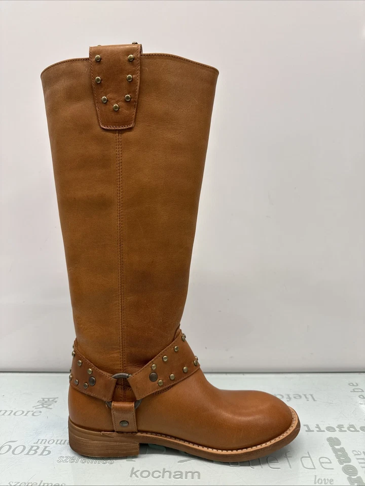 Botas Altas DINGO Tachonadas Marrón Talla 7 M, Usadas. Foto 2 de 4