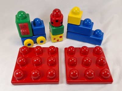 Lego Primo 11 Teile Steine Rassel 3x3 Platte Konvolut Set 2