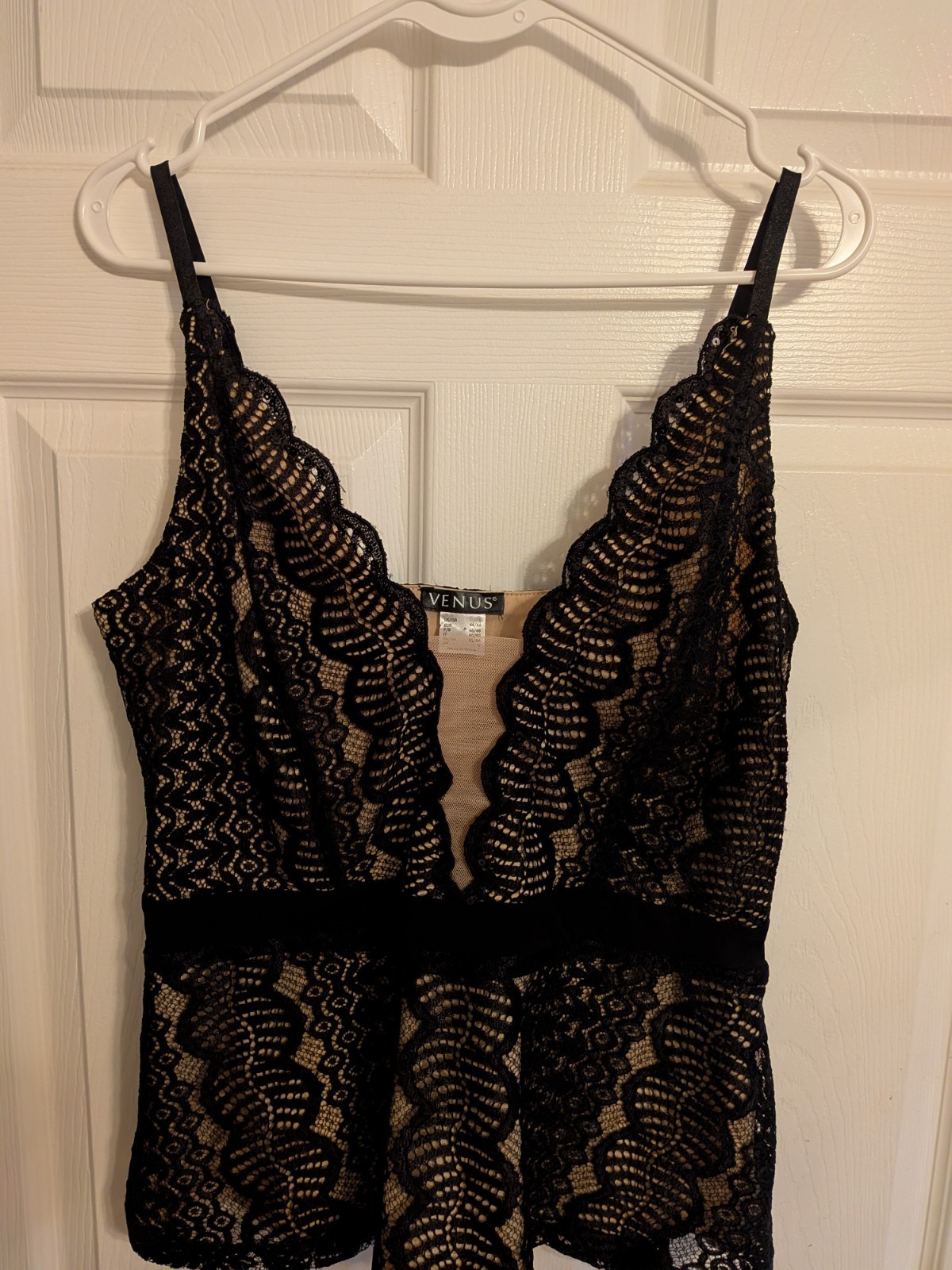 VENUS Black Lace Camisole Tank Top with Sequins Deep V Neck Spaghetti Straps L