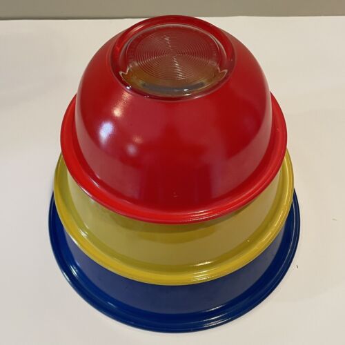 3 Vintage Pyrex Primary Colors Clear Bottom Nesting Bowls 322 323 325 - Picture 2 of 17