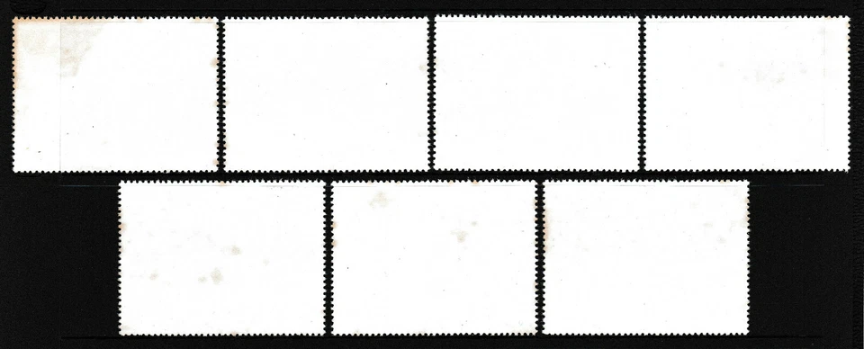 "Набор из 7 рождественских марок Disney 1981 ""леди и Бродяга"" ГРЕНАДА 0,5c-10c как новые без наклеек и следов" - Изображение 2 из 3