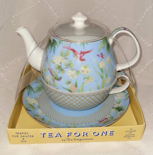 Tea for One-Porcelain Teapot Cup & Saucer Set-Blue W/Flowers-Bird & Butterfly - 第 1/21 張圖片