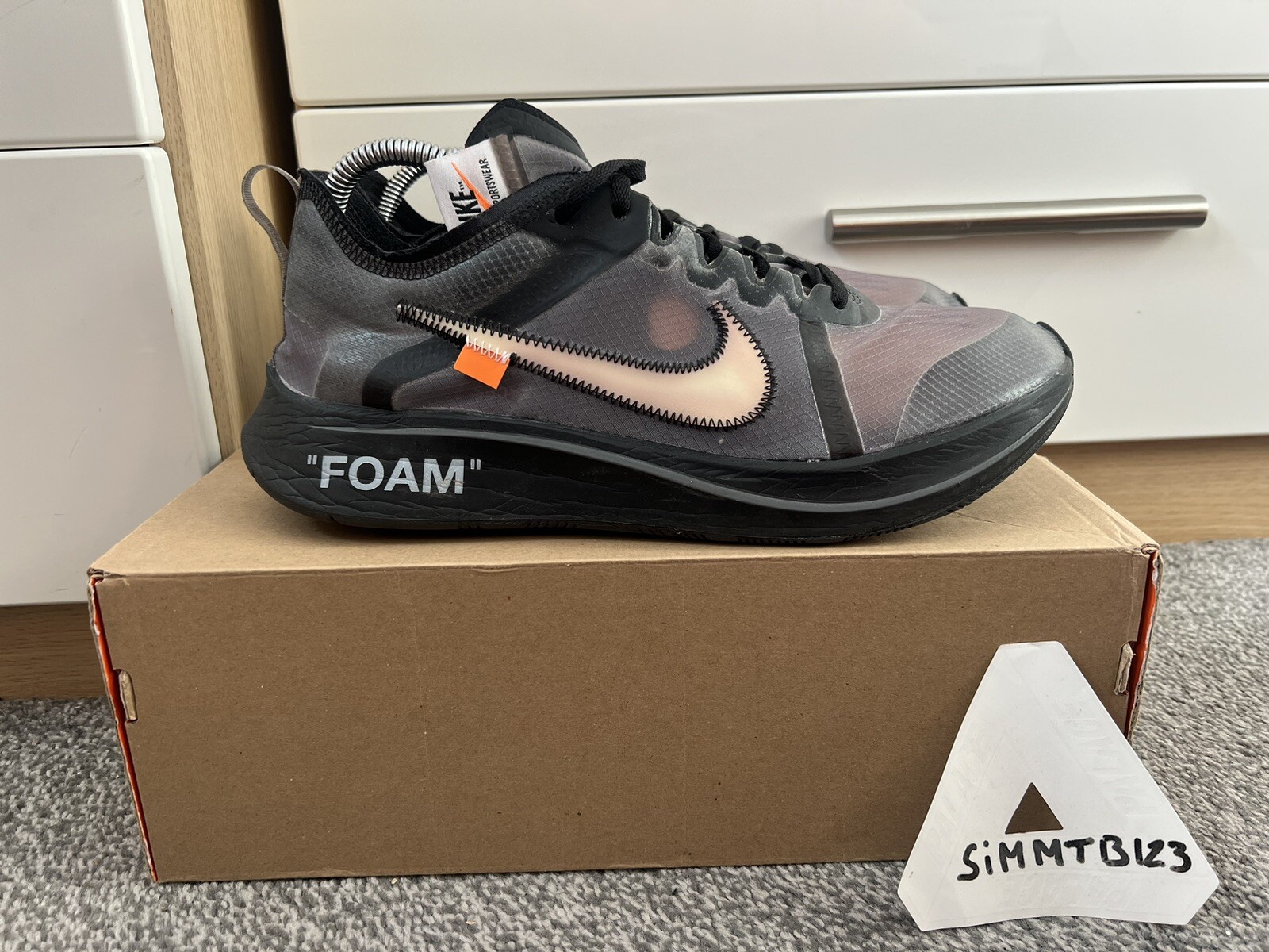 OFF WHITE X NIKE Zoom fly bianco off Uk10