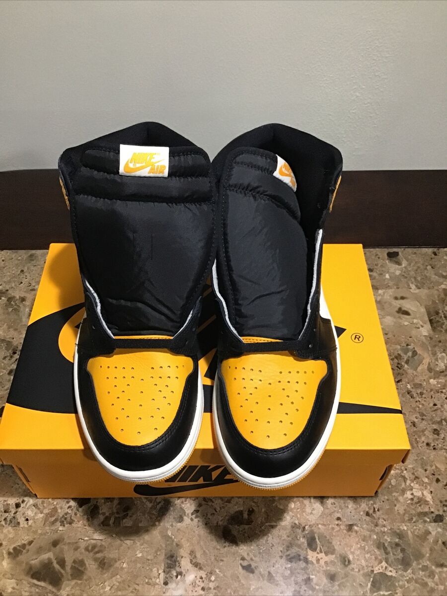 Air Jordan 1 Retro High OG Taxi Yellow Toe (555088-711) Size Air Jordan 1 Retro High OG Taxi Yellow Toe (555088-711) Size
